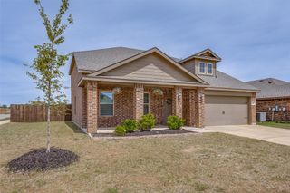 305 Ginger Avenue, Anna, TX 75409