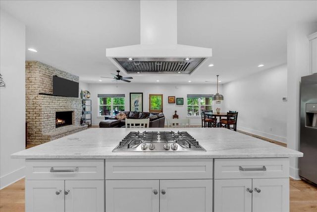 2564 Raulston Falls Road, Jasper, TN 37347