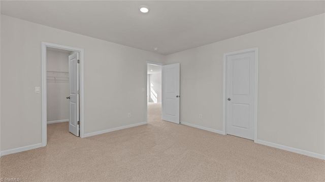 3007 Middle Creek Lane, Greensboro, NC 27405