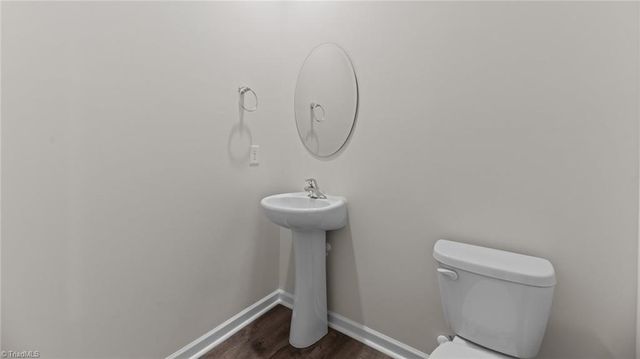 3007 Middle Creek Lane, Greensboro, NC 27405