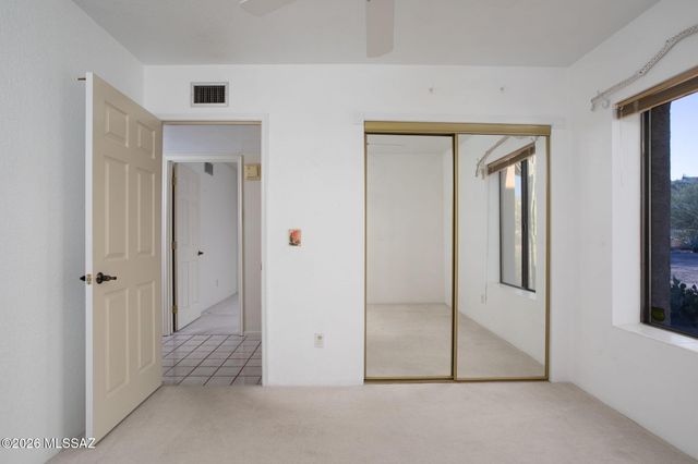 6090 E River Road, Tucson, AZ 85750