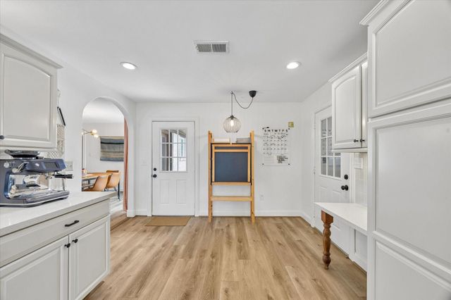 5401 De Milo Drive, Houston, TX 77092