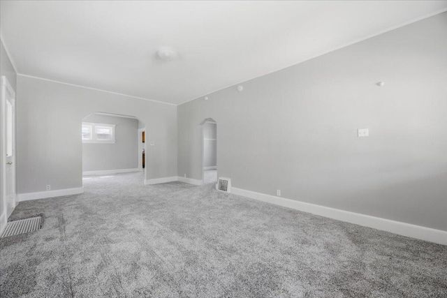 32 PARK Circle, Council Bluffs, IA 51503