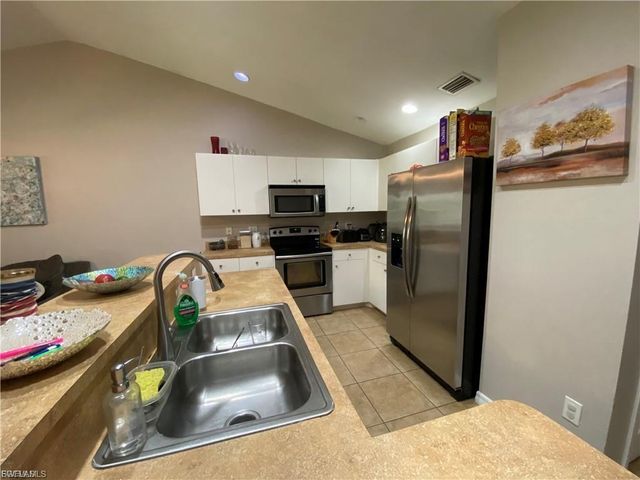 4317 SW Santa Barbara PL, Cape Coral, FL 33914