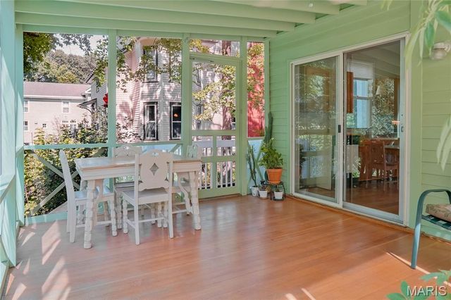 39 Marshall Place, Webster Groves, MO 63119