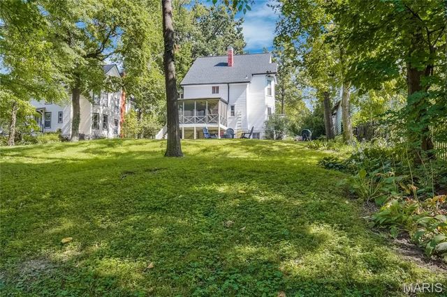39 Marshall Place, Webster Groves, MO 63119