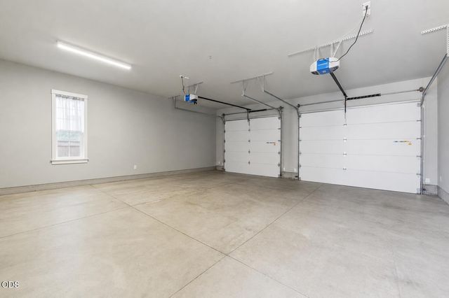 51379 Apache Tears, La Pine, OR 97739