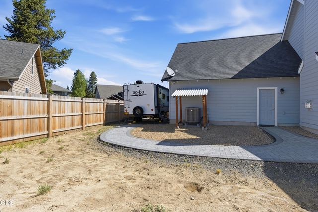 51379 Apache Tears, La Pine, OR 97739