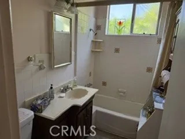 23117 Meyler Ave, Torrance, CA 90302