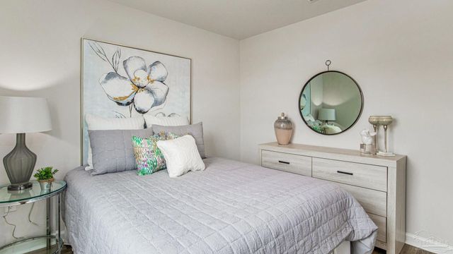 2905 Ironweed Cir, Cantonment, FL 32533