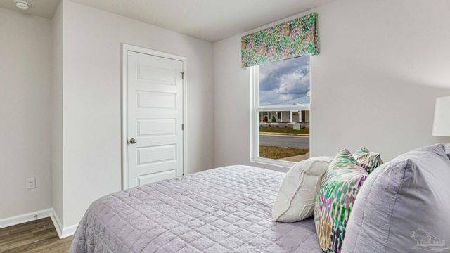 2905 Ironweed Cir, Cantonment, FL 32533