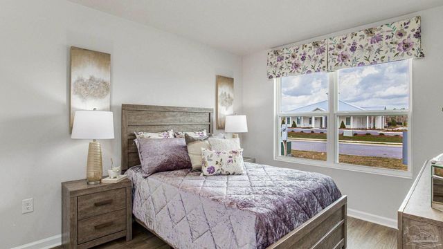 2905 Ironweed Cir, Cantonment, FL 32533