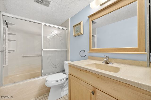 1345 SE 40th TER 1A, Cape Coral, FL 33904