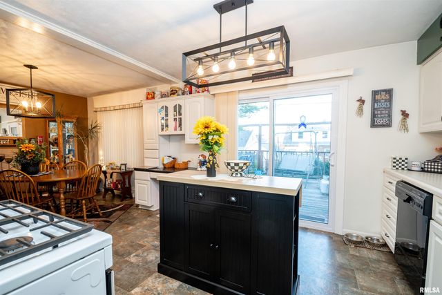 603 W COOLIDGE Court, West Peoria, IL 61604