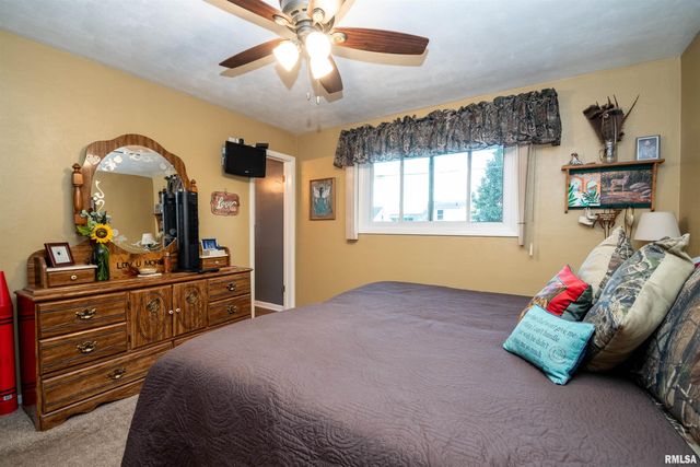603 W COOLIDGE Court, West Peoria, IL 61604