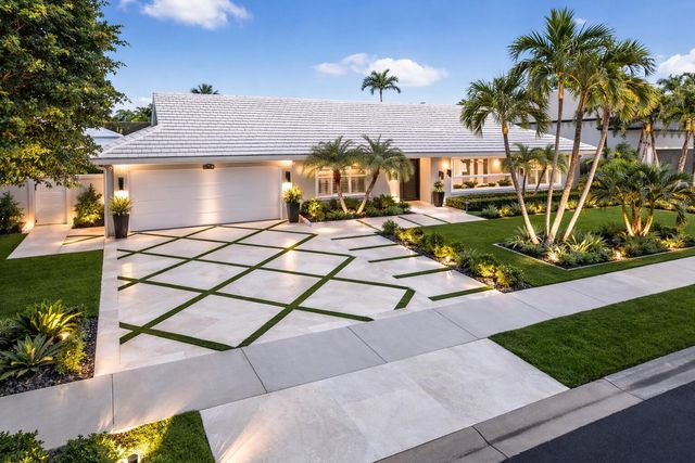 885 Nafa Drive, Boca Raton, FL 33487