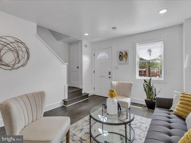 4346 SE G ST SE, Washington, DC 20019