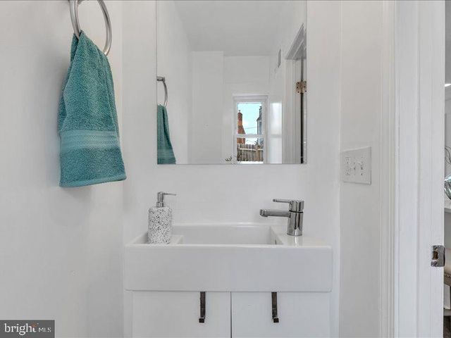 4346 SE G ST SE, Washington, DC 20019