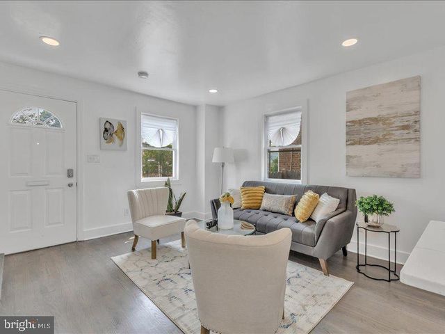 4346 SE G ST SE, Washington, DC 20019