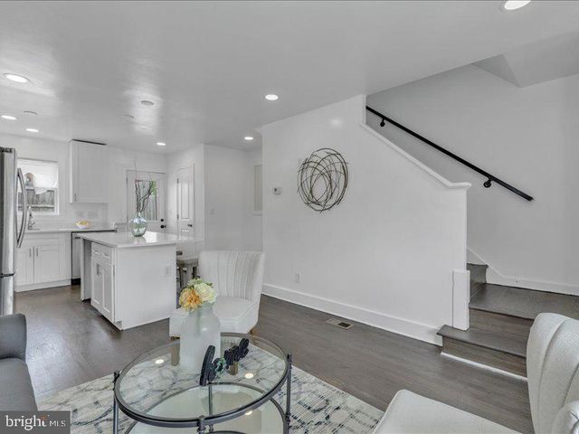 4346 SE G ST SE, Washington, DC 20019