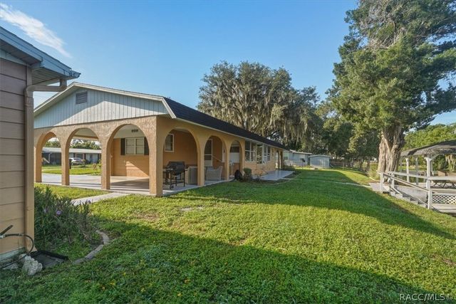 928 S Shad Terrace, Inverness, FL 34450