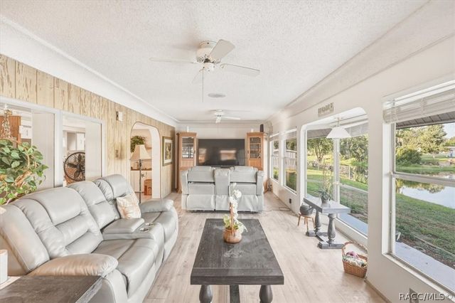 928 S Shad Terrace, Inverness, FL 34450