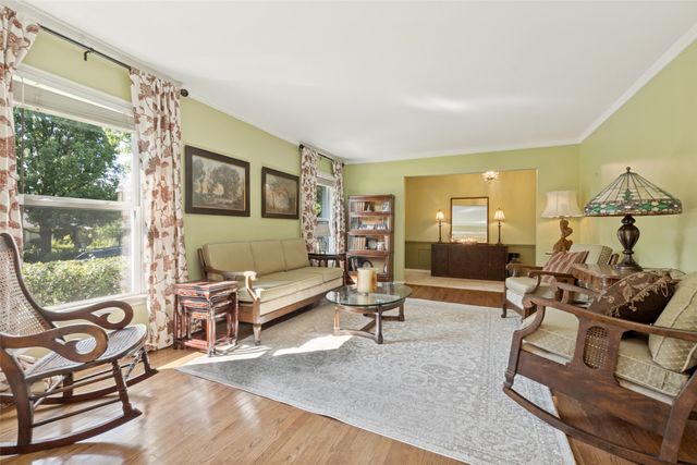 8810 Grenore Drive, Dallas, TX 75218