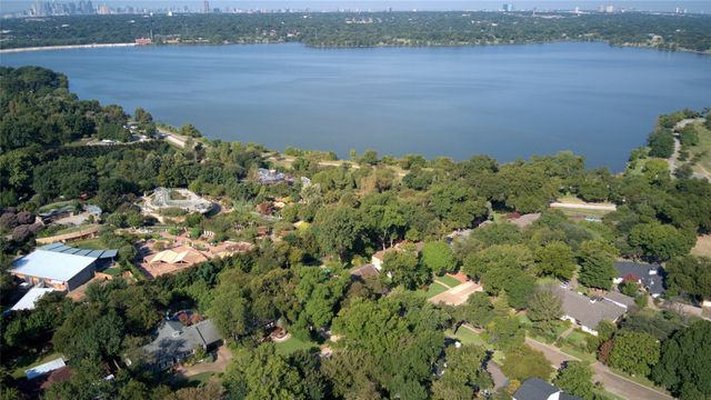 8810 Grenore Drive, Dallas, TX 75218