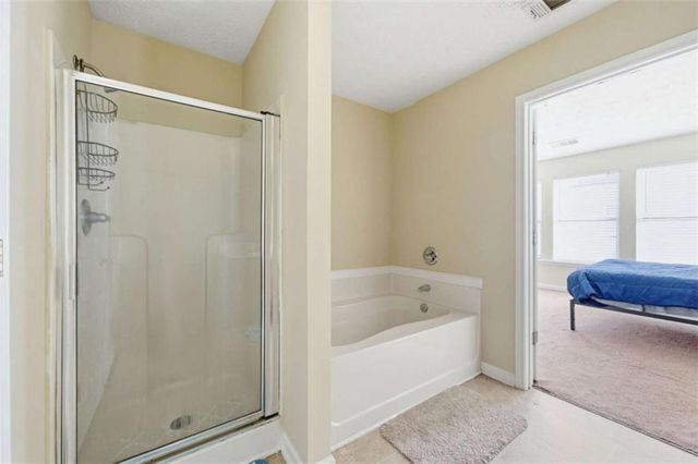 6022 Centennial Run, Atlanta, GA 30349