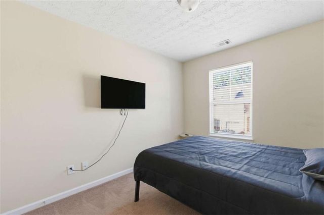 6022 Centennial Run, Atlanta, GA 30349