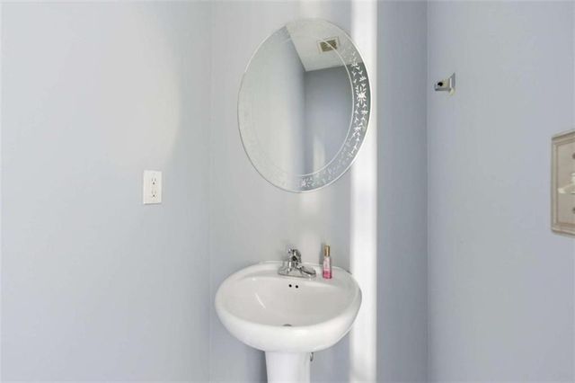 6022 Centennial Run, Atlanta, GA 30349