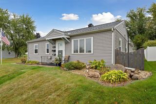 2401 8th Avenue SW, Cedar Rapids, IA 52404