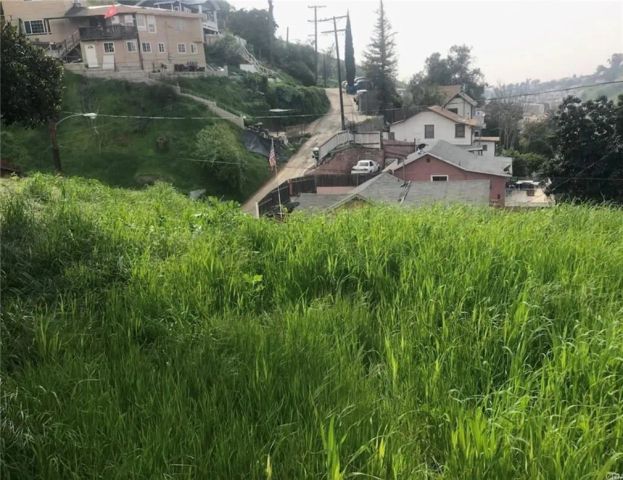 4392 O Neill, El Sereno, CA 90032