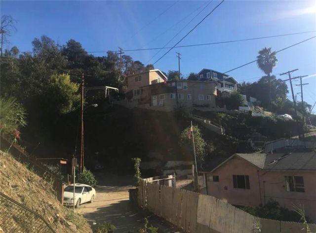 4392 O Neill, El Sereno, CA 90032