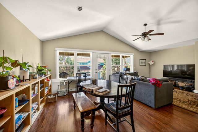 512 Fair Oaks Avenue, Ashland, OR 97520