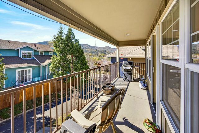 512 Fair Oaks Avenue, Ashland, OR 97520