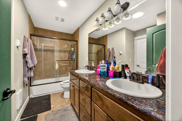 512 Fair Oaks Avenue, Ashland, OR 97520