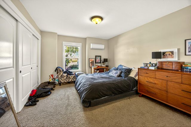 512 Fair Oaks Avenue, Ashland, OR 97520