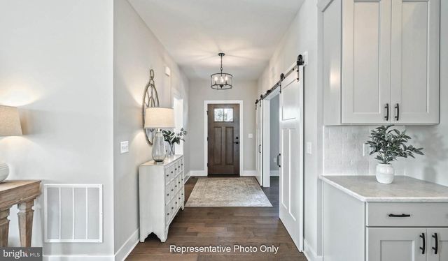 552 BELLA MAY CIR, Lebanon, PA 17046