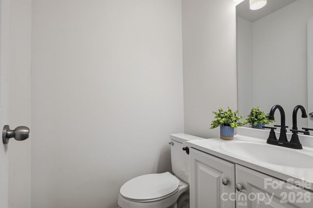 714 Bilmark Avenue, Charlotte, NC 28213