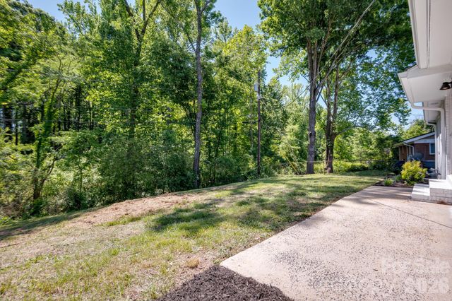 714 Bilmark Avenue, Charlotte, NC 28213