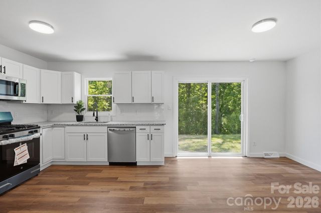 714 Bilmark Avenue, Charlotte, NC 28213