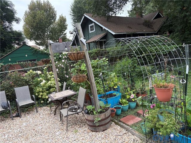 403 Spruance St, Hopewell, VA 23860