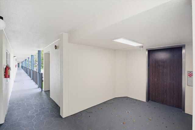 700 SW 128th Avenue 310c, Pembroke Pines, FL 33027