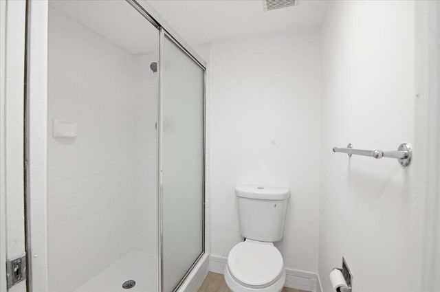 700 SW 128th Avenue 310c, Pembroke Pines, FL 33027