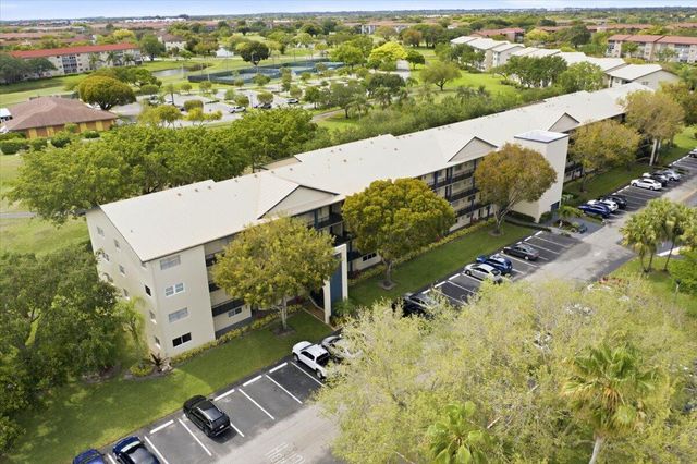 700 SW 128th Avenue 310c, Pembroke Pines, FL 33027