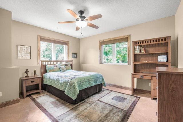 10009 Holloway Farms Road, Greenfield, MN 55357