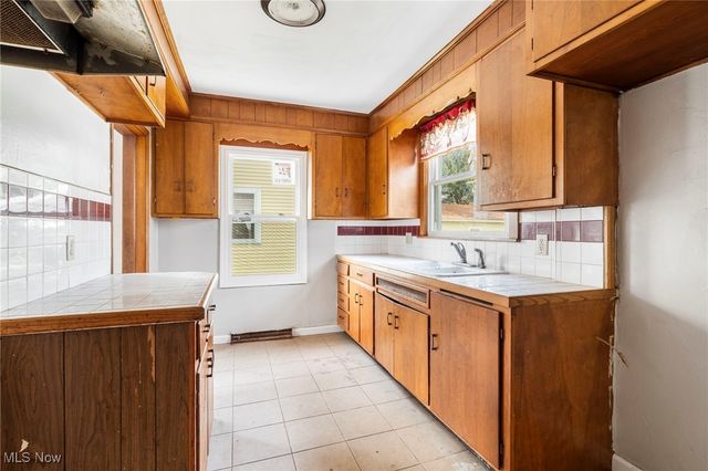 834 Devine Street, Alliance, OH 44601