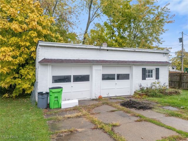 834 Devine Street, Alliance, OH 44601