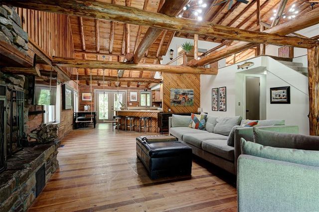 13200 Anita Lane, Edmond, OK 73034